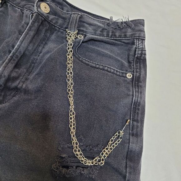 AMERICAN EAGLE black cutoff custom goth chain mom jean shorts 6 - Picture 5 of 11